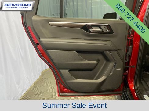 Used 2025 Chevrolet Tahoe LT w/ Comfort Package AWD/4WD image 26