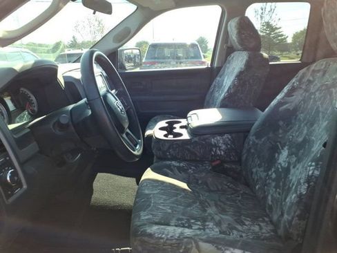 Used 2014 RAM 1500 Express AWD/4WD image 23