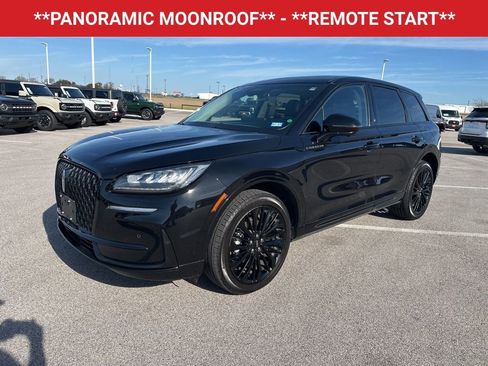 Used 2024 Lincoln Corsair FWD w/ Equipment Group 101A image 3