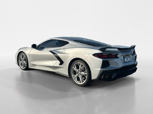 Used 2020 Chevrolet Corvette Stingray Preferred Cpe w/ 2LT Preferred Equipment Group RWD image 29