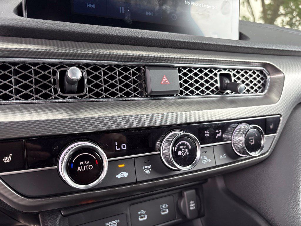 Used 2026 Acura Integra A-Spec FWD image 31