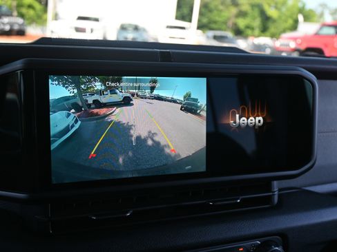 Used 2025 Jeep Wrangler Unlimited Sport S 4xe AWD/4WD image 23