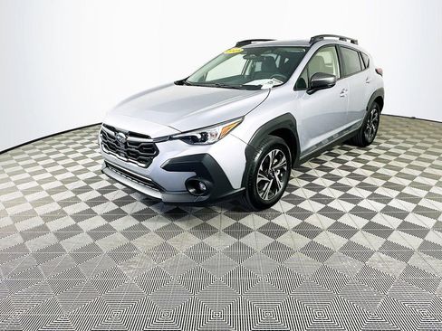 Certified 2025 Subaru Crosstrek 2.0i Premium image 5