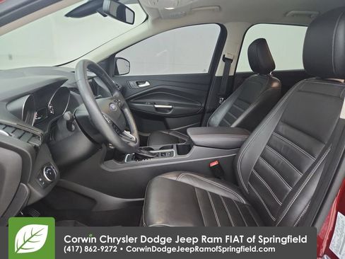 Used 2018 Ford Escape Titanium FWD image 18