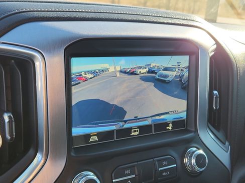 Used 2022 GMC Sierra 3500 SLE w/ SLE Convenience Package image 13