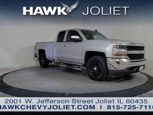 Used 2018 Chevrolet Silverado 1500 LT AWD/4WD image 11