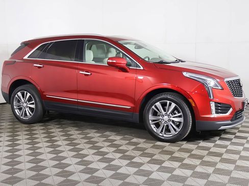 Used 2023 Cadillac XT5 Premium Luxury AWD/4WD image 11