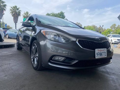 Used 2014 Kia Forte EX w/ Premium Package FWD image 23