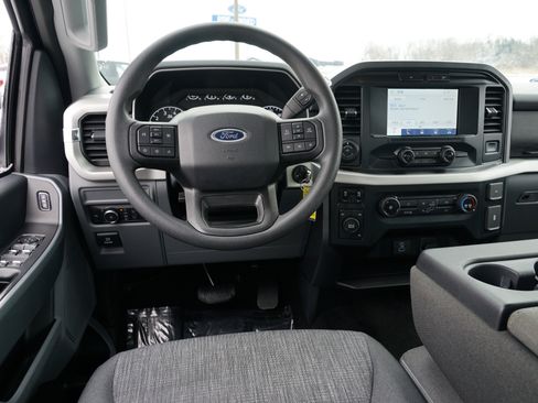 Used 2022 Ford F150 XLT w/ Trailer Tow Package image 23