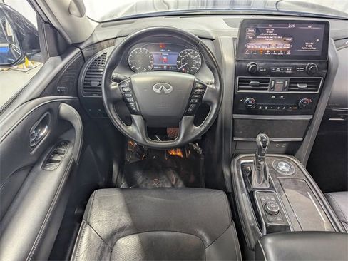 Used 2024 INFINITI QX80 Luxe image 7