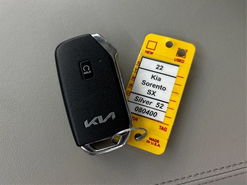 Used 2022 Kia Sorento SX FWD image 40