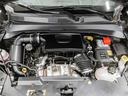 Used 2025 Jeep Compass Limited AWD/4WD image 3