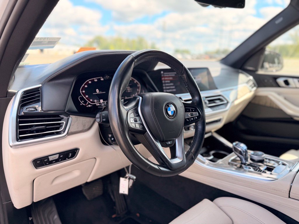 Used 2019 BMW X5 xDrive40i w/ Executive Package AWD/4WD image 9