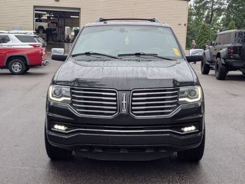 Used 2015 Lincoln Navigator 4WD image 8