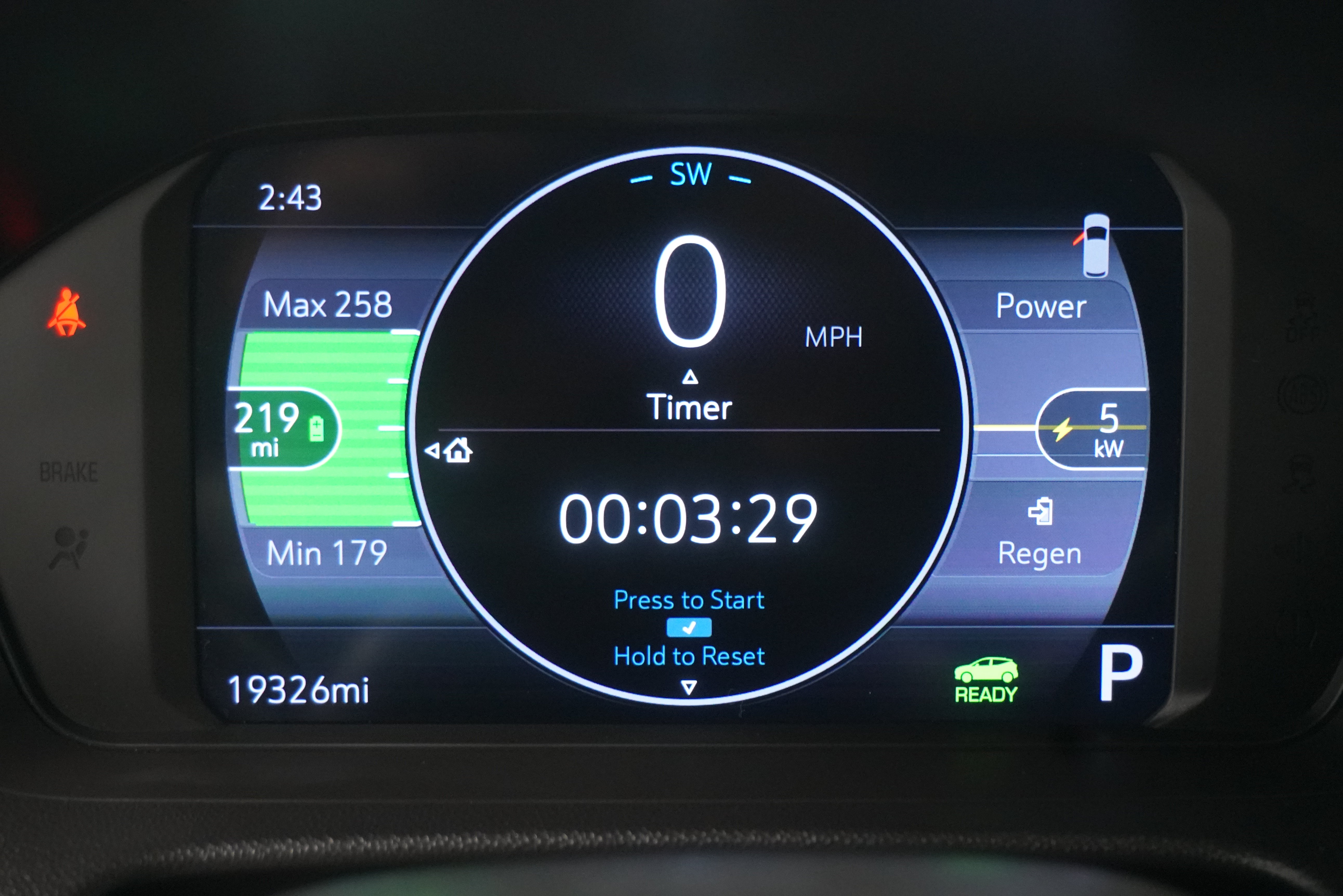 Used 2023 Chevrolet Bolt EUV LT w/ Convenience Package FWD image 18