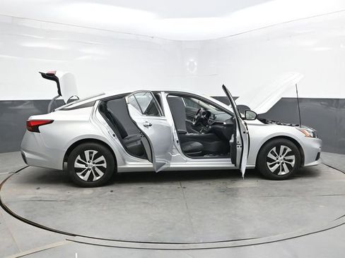 Used 2021 Nissan Altima 2.5 S FWD image 48