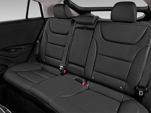 Used 2022 Hyundai Ioniq SE image 11