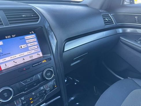 Used 2019 Ford Explorer XLT w/ Equipment Group 201A image 17