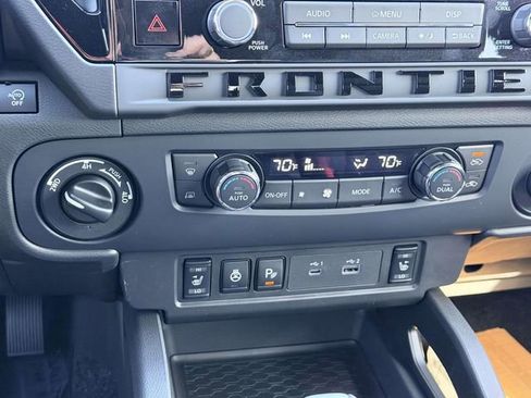 New 2026 Nissan Frontier SV w/ SV Convenience Package AWD/4WD image 21