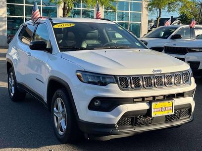 Used 2023 Jeep Compass Latitude w/ Convenience Group