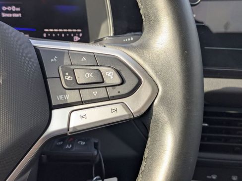 Used 2025 Volkswagen Jetta S FWD image 17