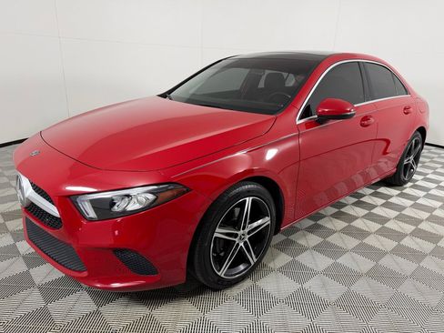Used 2019 Mercedes-Benz A 220 4MATIC image 9
