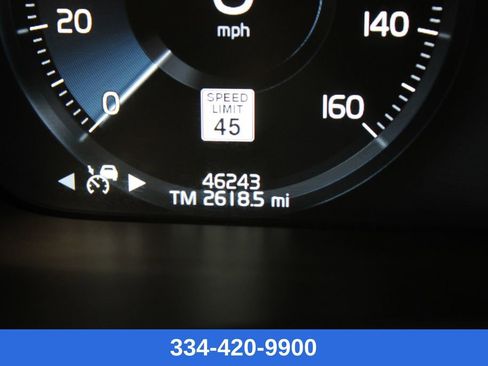 Used 2020 Volvo S90 T6 R-Design image 10