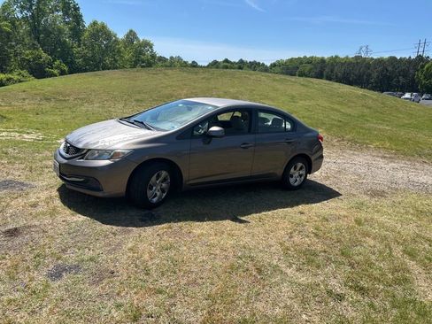 Used 2013 Honda Civic LX image 4