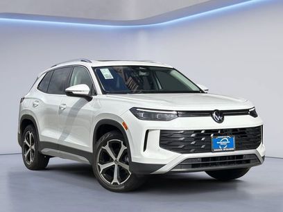 New 2026 Volkswagen Tiguan SE