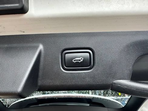 Used 2023 Hyundai Tucson SEL w/ Convenience Package AWD/4WD image 19