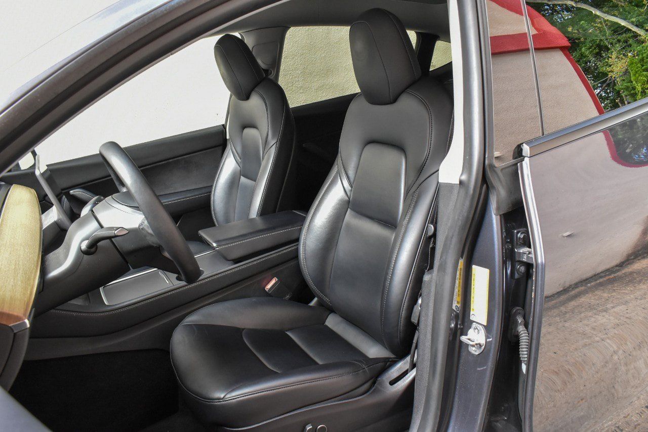 Used 2021 Tesla Model Y Long Range AWD/4WD image 13