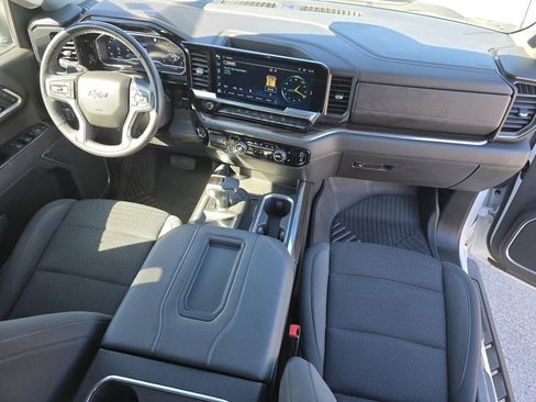 Used 2022 Chevrolet Silverado 1500 LT Trail Boss image 29