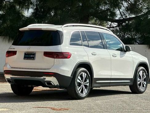 Certified 2026 Mercedes-Benz GLB 250 GLB 250 image 4