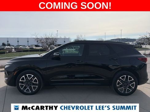 Used 2023 Chevrolet Blazer RS w/ Driver Confidence II Package image 5