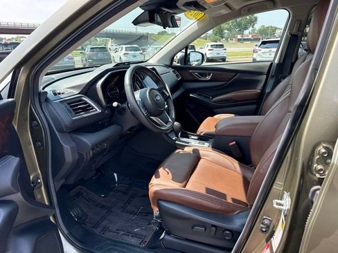 Certified 2024 Subaru Ascent Touring w/ Popular Package #2 AWD/4WD image 11