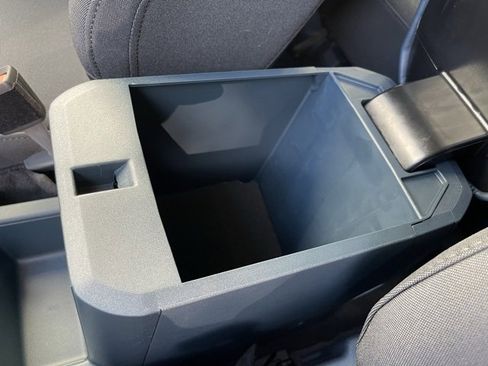 New 2025 Ford Maverick XL w/ Equipment Group 101A image 20