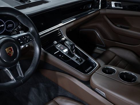 Used 2020 Porsche Panamera 4S AWD/4WD image 54