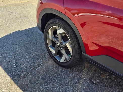 Used 2022 Hyundai Venue SEL image 20