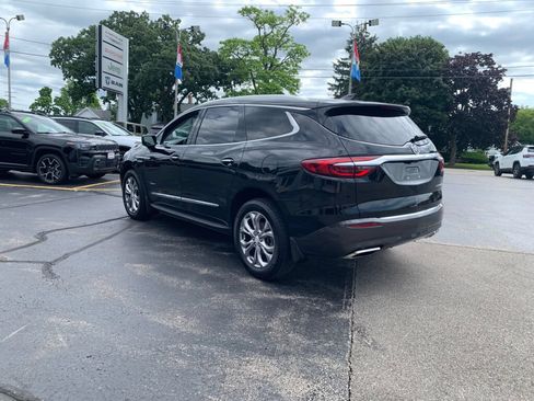 Used 2019 Buick Enclave Avenir w/ Avenir Technology Package AWD/4WD image 5