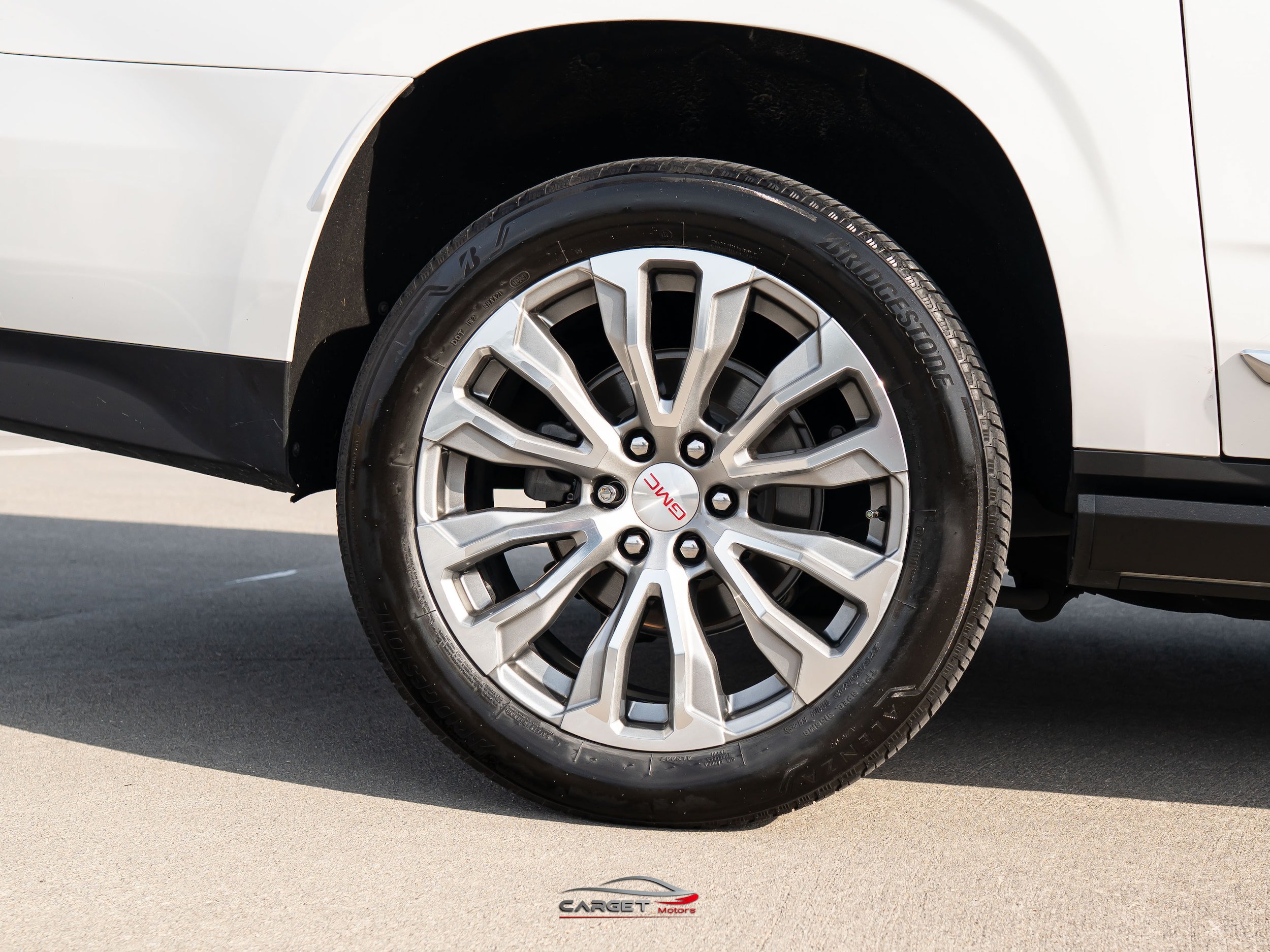 Used 2021 GMC Yukon XL Denali w/ Denali Premium Package RWD image 11