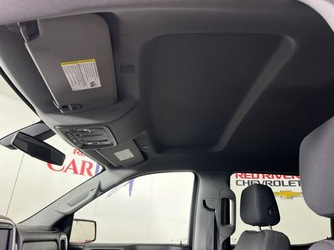 Used 2022 Chevrolet Silverado 1500 LT AWD/4WD image 19