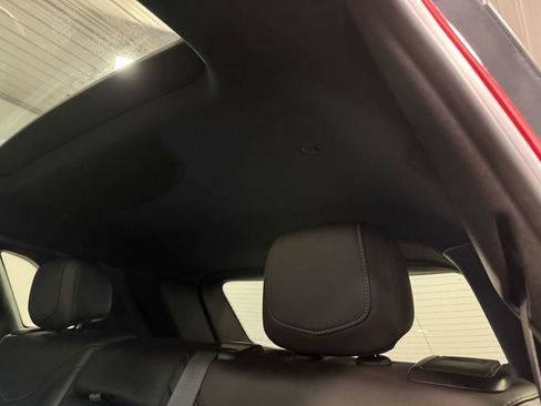 Used 2024 Cadillac XT5 Premium Luxury image 9