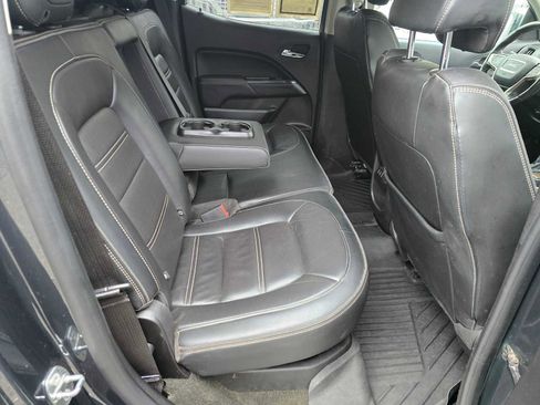 Used 2017 GMC Canyon Denali image 12