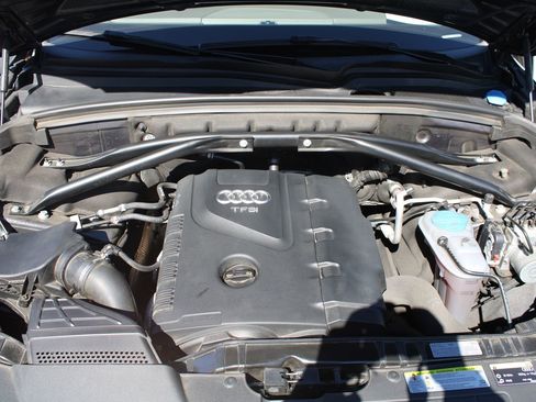 Used 2016 Audi Q5 2.0T Premium Plus w/ Technology Package image 34