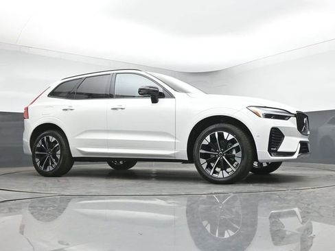 New 2026 Volvo XC60 B5 Ultra w/ Protection Package Premier AWD/4WD image 36