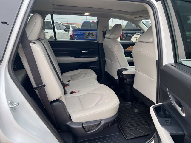 Used 2026 Toyota Grand Highlander FWD image 20