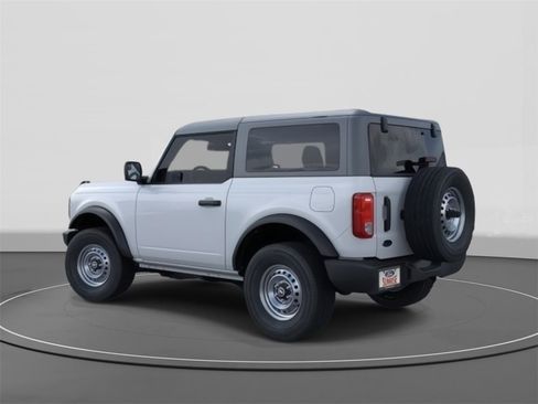 New 2025 Ford Bronco 2-Door image 4