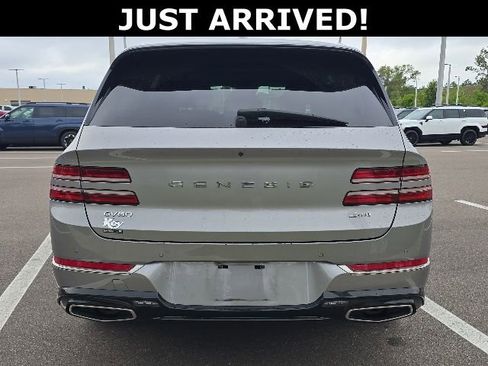 Used 2022 Genesis GV80 2.5T w/ Advanced Package 02 AWD/4WD image 4