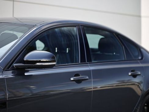 New 2024 Jaguar XF R-Dynamic SE image 3