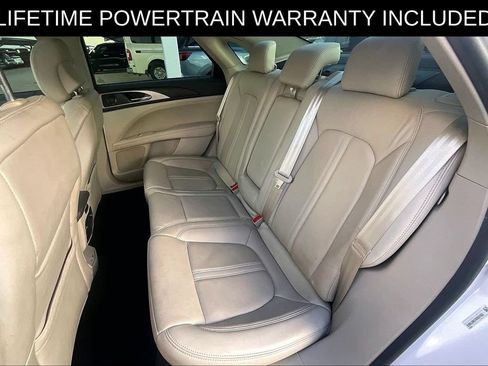 Used 2019 Lincoln MKZ Reserve FWD image 27